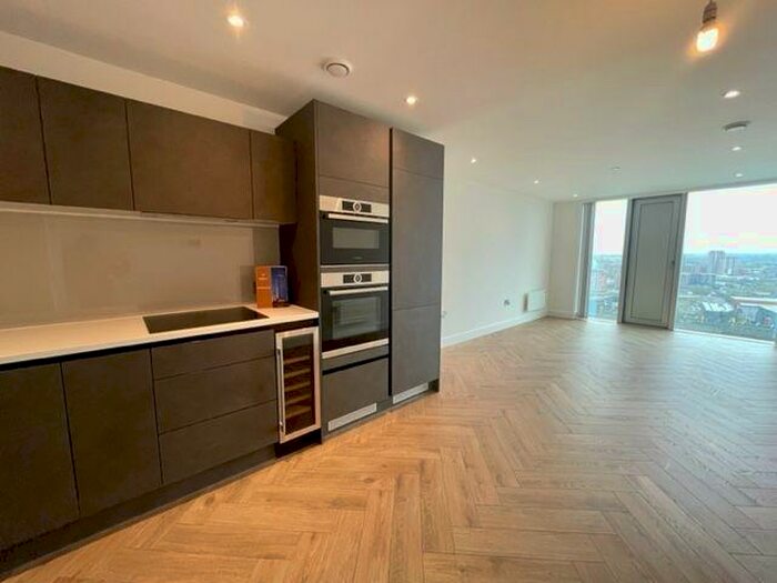 1 Bedroom Apartment To Rent In Elizabeth Tower, Manchester, M15