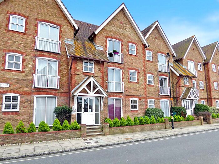 1 Bedroom Apartment To Rent In River Road, Littlehampton, BN17