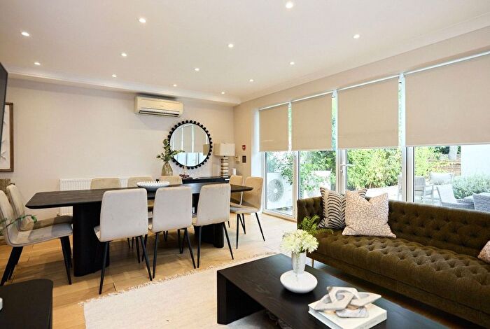 5 Bedroom Terraced House To Rent In Queensmead, St. Johns Wood Park, London, NW8