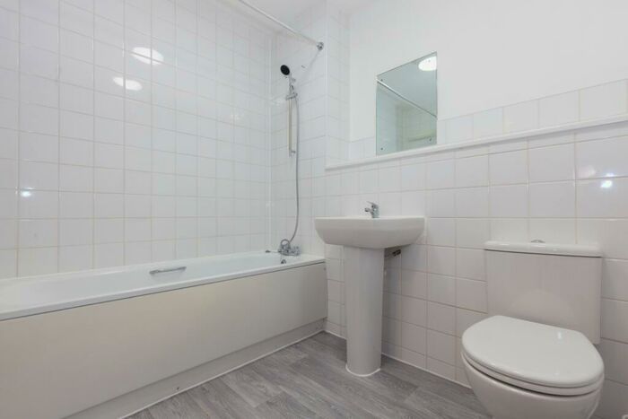 2 Bedroom Apartment To Rent In Albert House, Albion Place, Oxford, Oxfordshire, OX1