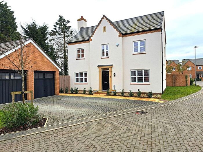 4 Bedroom Detached House For Sale In St. Edes Way, Gamlingay, Sandy, SG19