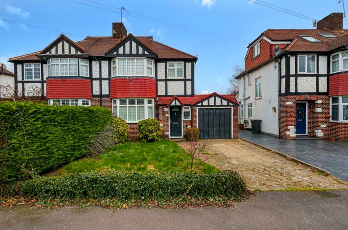 3 Bedroom Semi-Detached House To Rent In Portland Avenue, New Malden, KT3