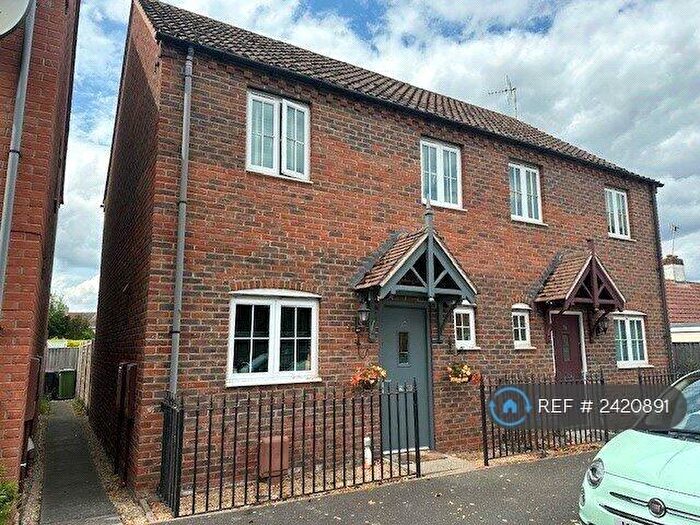 3 Bedroom Semi-Detached House To Rent In The Paddock, Kirton, Boston, PE20