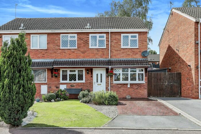 4 Bedroom Semi-Detached House For Sale In Brutus Drive, Coleshill, Birmingham, Warwickshire, B46