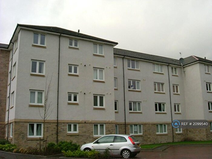 2 Bedroom Flat To Rent In Broomhill Court, Stirling, FK9