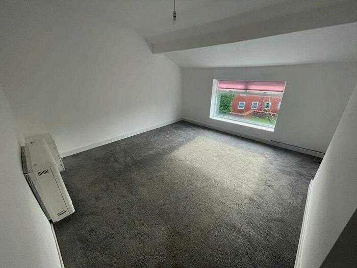 1 Bedroom Flat To Rent In Wellfield Road, Apartment C - Flat 3, Liverpool, L9