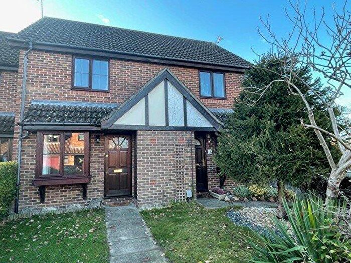 2 Bedroom Terraced House To Rent In Beveren Close, Fleet, Hart, GU51