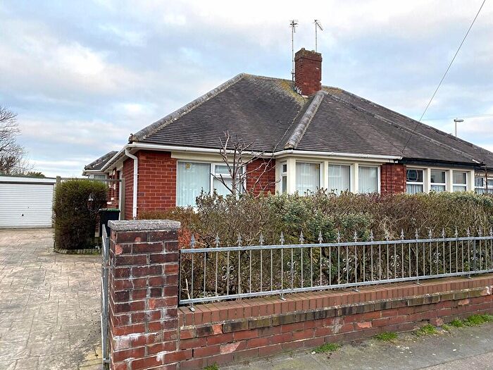 2 Bedroom Semi-Detached Bungalow To Rent In Abbey Road, FY4