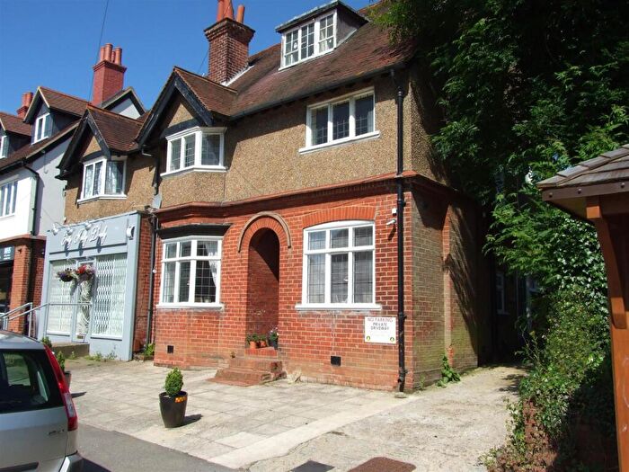 3 Bedroom Maisonette To Rent In Walton Street, Walton On The Hill, Tadworth, KT20