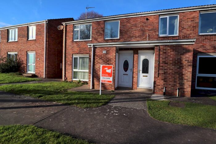 1 Bedroom Flat To Rent In Hawthorn Chase, Lincoln, LN2