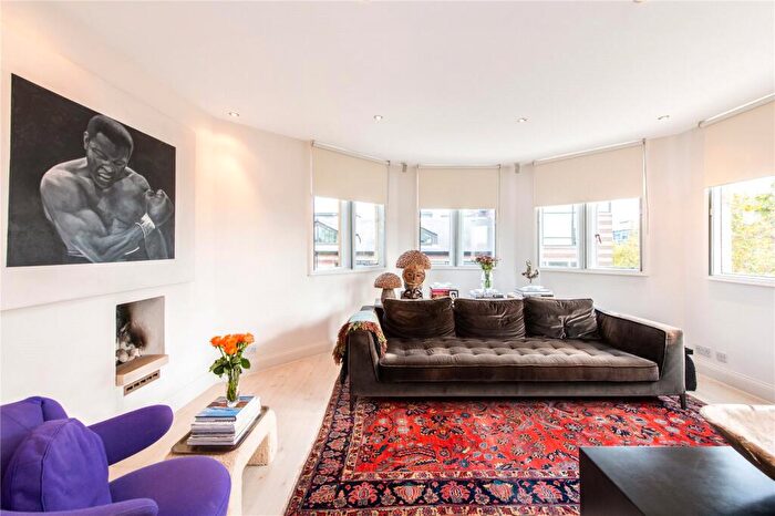 3 Bedroom Penthouse For Sale In Manor House, Marylebone, London, NW1