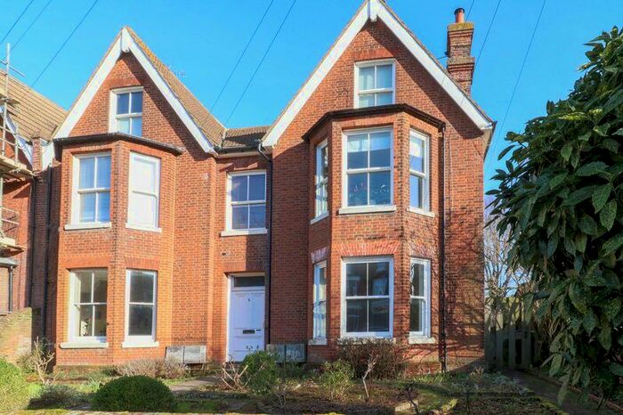 1 Bedroom Maisonette To Rent In Ethelbert Road, Canterbury, CT1