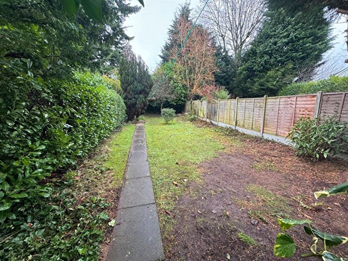 3 Bedroom Terraced House For Sale In Colesbourne Road, Solihull, B92