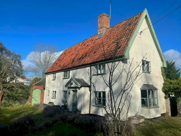 4 Bedroom Detached House For Sale In Earls Green Road, Bacton, Stowmarket, IP14