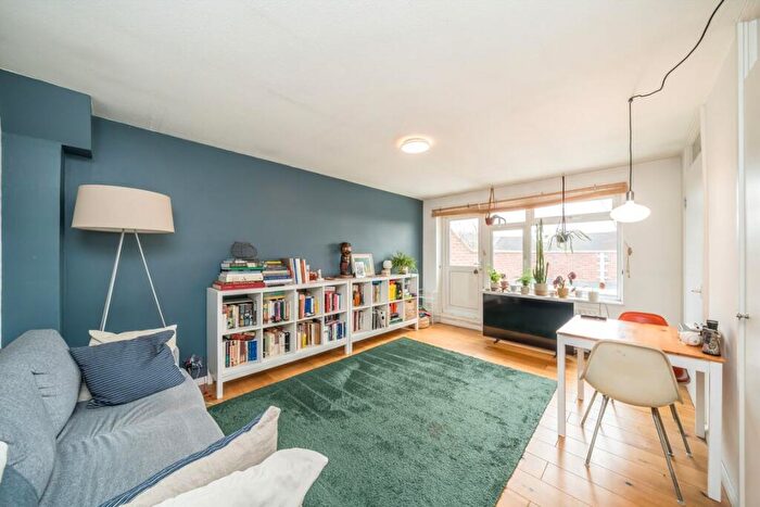 1 Bedroom Flat To Rent In Ewart Road, Forest Hill, SE23