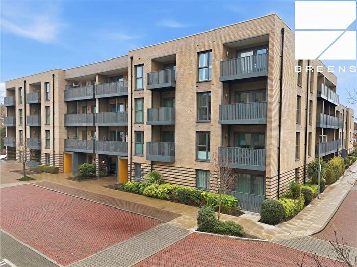 1 Bedroom Flat For Sale In Merriam Close, London, E4