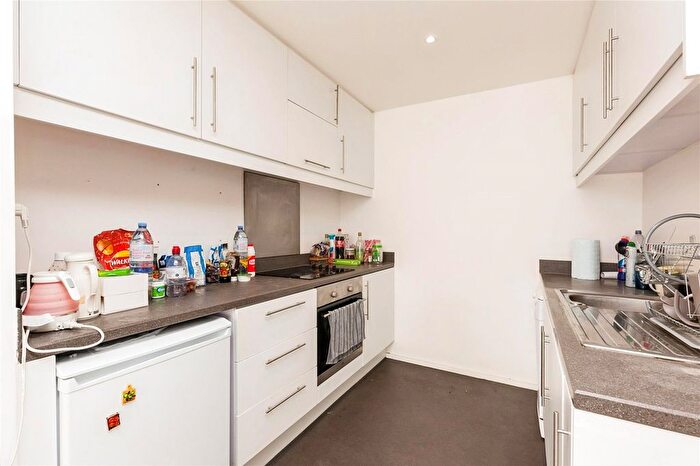 1 Bedroom Flat For Sale In Canal Street, Nottingham, NG1