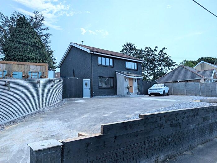 5 Bedroom Detached House For Sale In Brondeg Lane, Alltwen, Pontardawe, Swansea, SA8