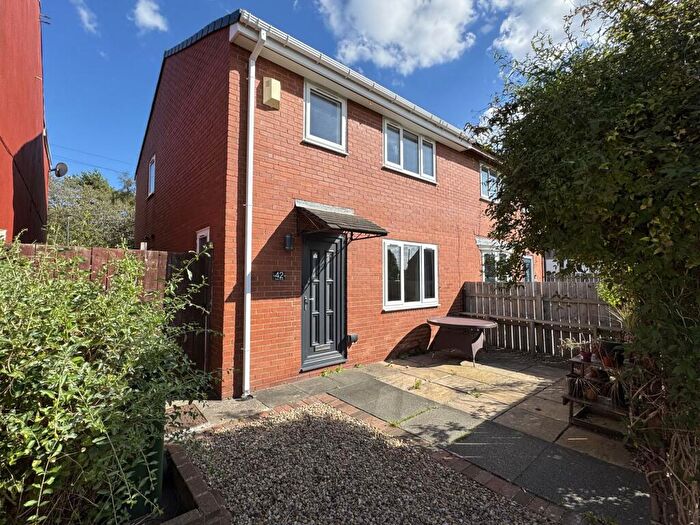 3 Bedroom Semi-Detached House For Sale In Wells Street, Boldon Colliery, Tyne And Wear, NE35