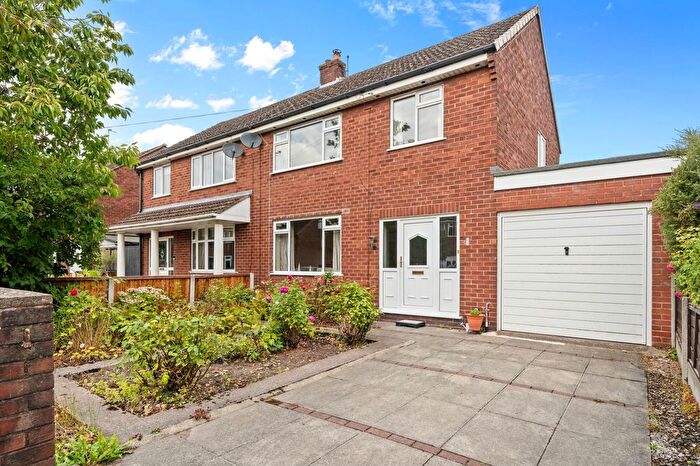 4 Bedroom Semi-Detached House For Sale In Greendale Crescent, Leigh, WN7