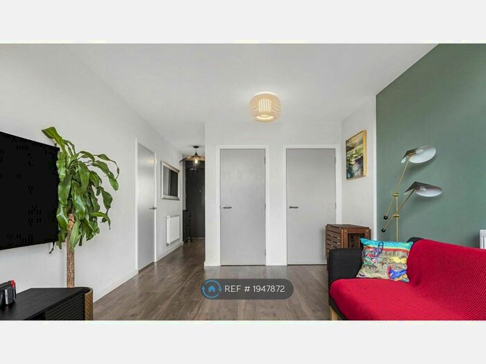 2 Bedroom Flat To Rent In London, London, E16