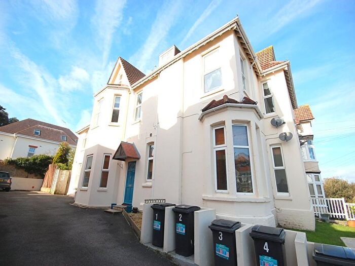 2 Bedroom Flat To Rent In Burnaby Road, Westbourne, Bournemouth, BH4
