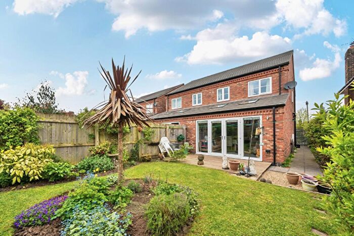 3 Bedroom Semi-Detached House For Sale In Copper Plum Row, Garnet Lane, Tadcaster, LS24