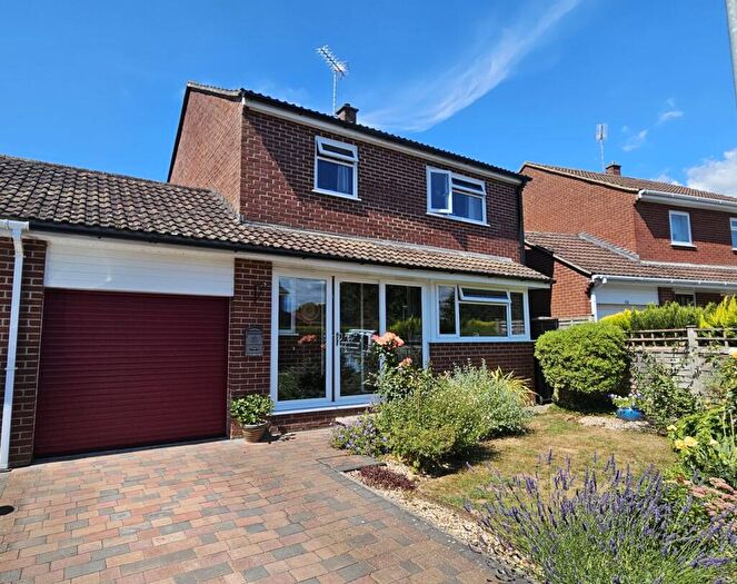 3 Bedroom Detached House For Sale In Read Mead, Glastonbury, BA6