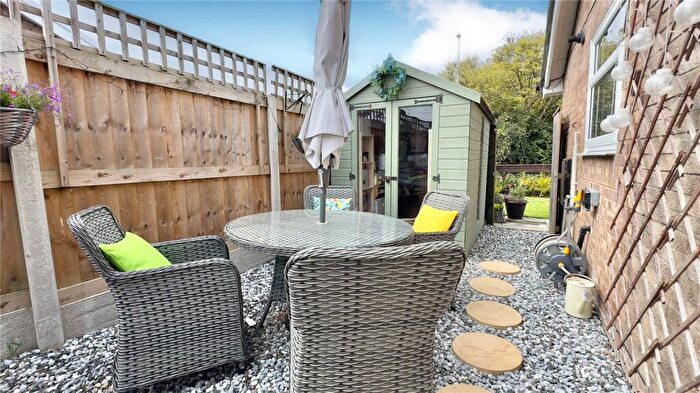 2 Bedroom Bungalow For Sale In Littlemore Close, Saughall Massie, Wirral, CH49
