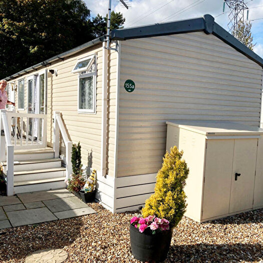 2 Bedroom Caravan For Sale In Two Bed Swift Serenity, Caldecott Hall Country Park, Beccles Road, Fritton, Norfolk, NR31