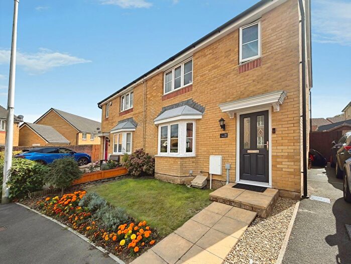 3 Bedroom Semi-Detached House For Sale In Ffordd Y Meillion, Penllergaer, Swansea, SA4