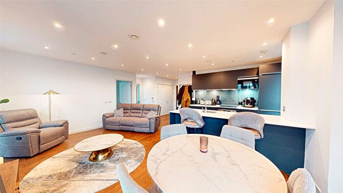 2 Bedroom Flat For Sale In Novella Apartments, Stanley Street, Manchester, M3