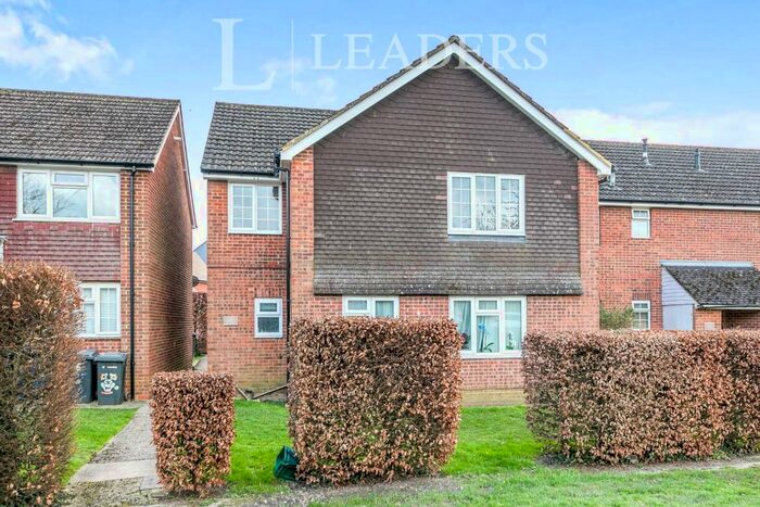 1 Bedroom Apartment To Rent In Newbridge Court, GU6