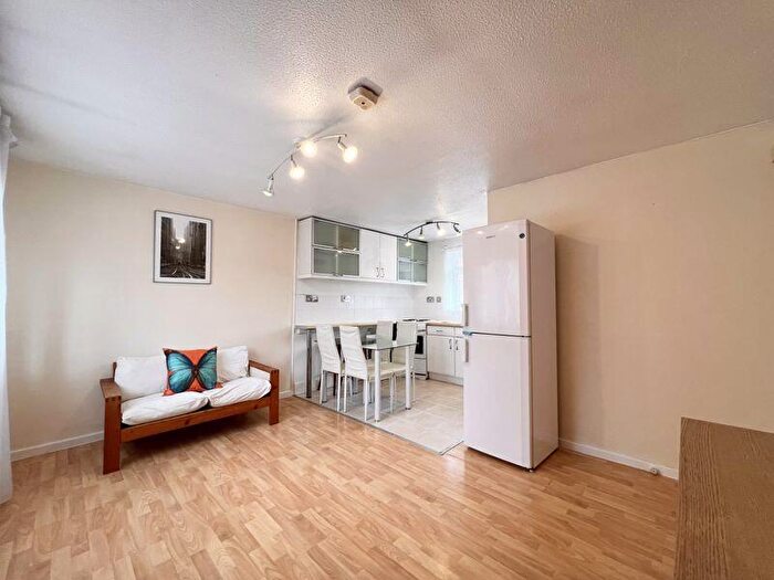 1 Bedroom Flat To Rent In Burrell Close, Edgware, HA8