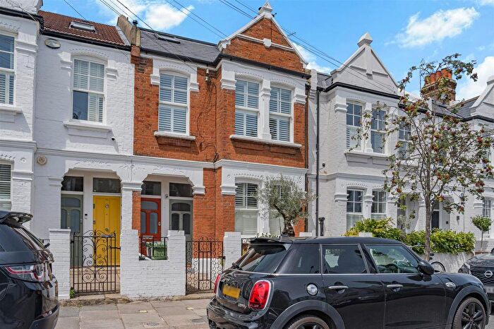 3 Bedroom Flat For Sale In Wardo Avenue, Fulham, SW6