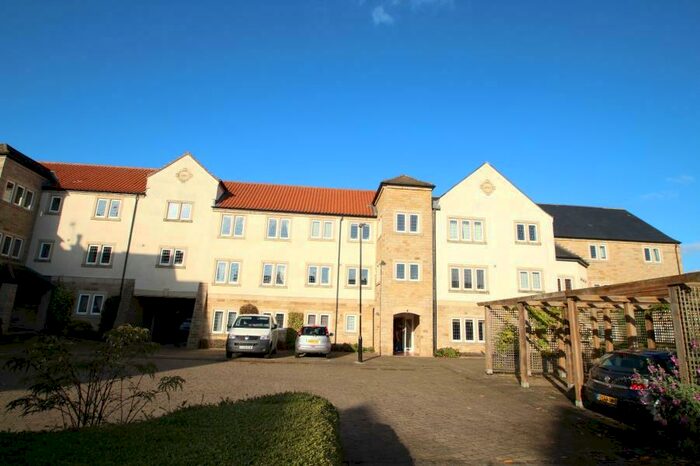 2 Bedroom Apartment To Rent In Micklethwaite Grove, Wetherby, LS22