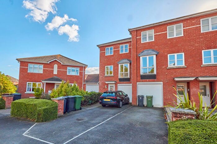 3 Bedroom Terraced House For Sale In Horseguards, Exeter, EX4