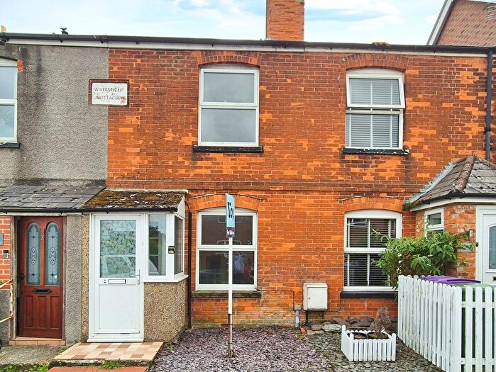 3 Bedroom Terraced House For Sale In Mill Road, Romney Marsh, TN29