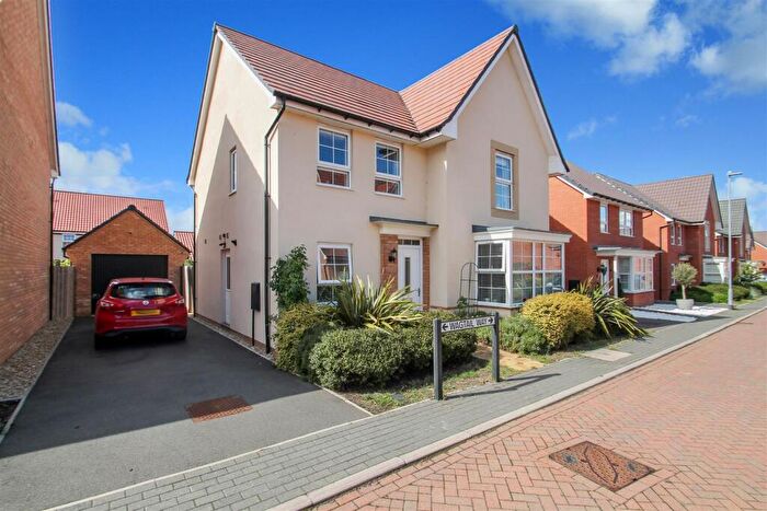 4 Bedroom Detached House For Sale In Wagtail Way, Thrapston, NN14