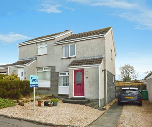 2 Bedroom Semi-Detached House For Sale In Evershed Drive, Dunfermline, KY11