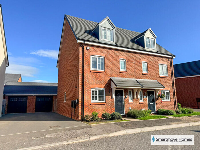 3 Bedroom Semi-Detached House For Sale In Copse Drive, Ripley, DE5