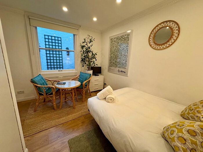 Studio To Rent In Craven Hill Gardens, London, W2