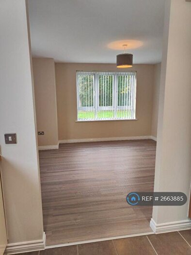 2 Bedroom Flat To Rent In Mcdonald Street, Dunfermline, KY11