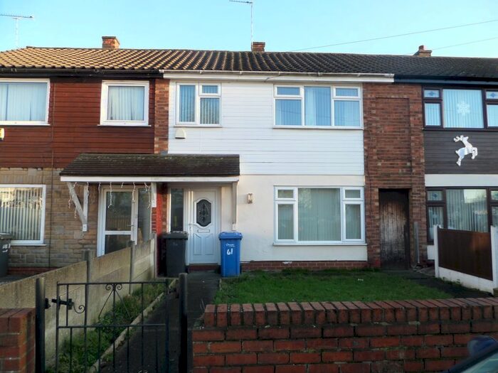 3 Bedroom Semi-Detached House To Rent In Charter Avenue, Warrington, WA5