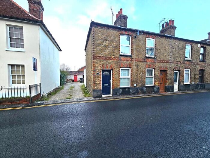 2 Bedroom End Of Terrace House For Sale In Maldon Road, Great Baddow, Chelmsford, CM2