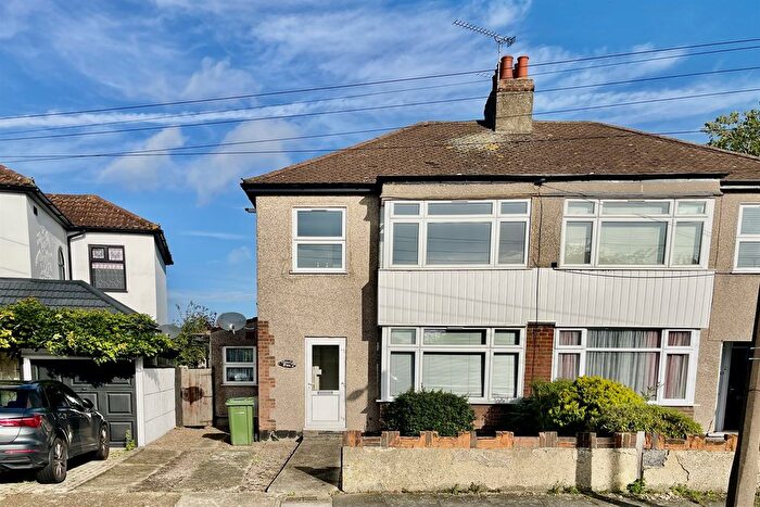 1 Bedroom Flat To Rent In Devonshire Road, Hornchurch, RM12