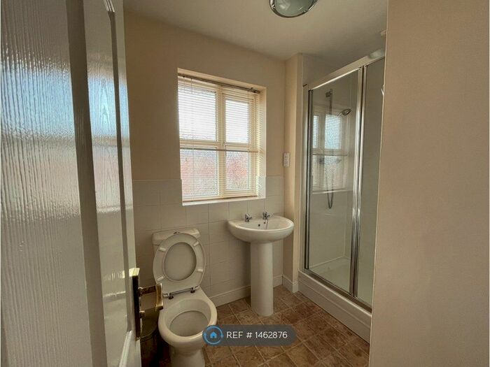 3 Bedroom Detached House To Rent In Deansgate, Weston, Crewe, CW2