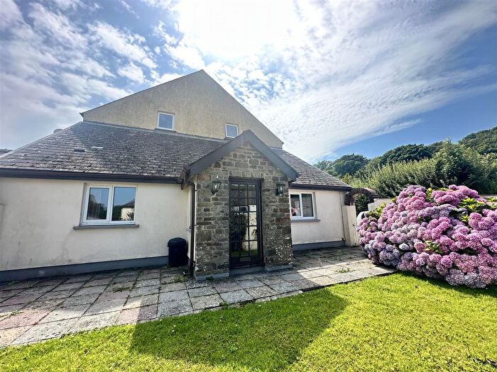 2 Bedroom Bungalow To Rent In Orielton, Pembroke, SA71