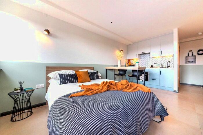 Studio To Rent In Uncle Stockwell, Courland Grove, London, SW8