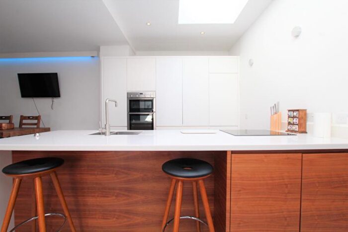 2 Bedroom Apartment To Rent In Westfield Place - Clifton Village, BS8